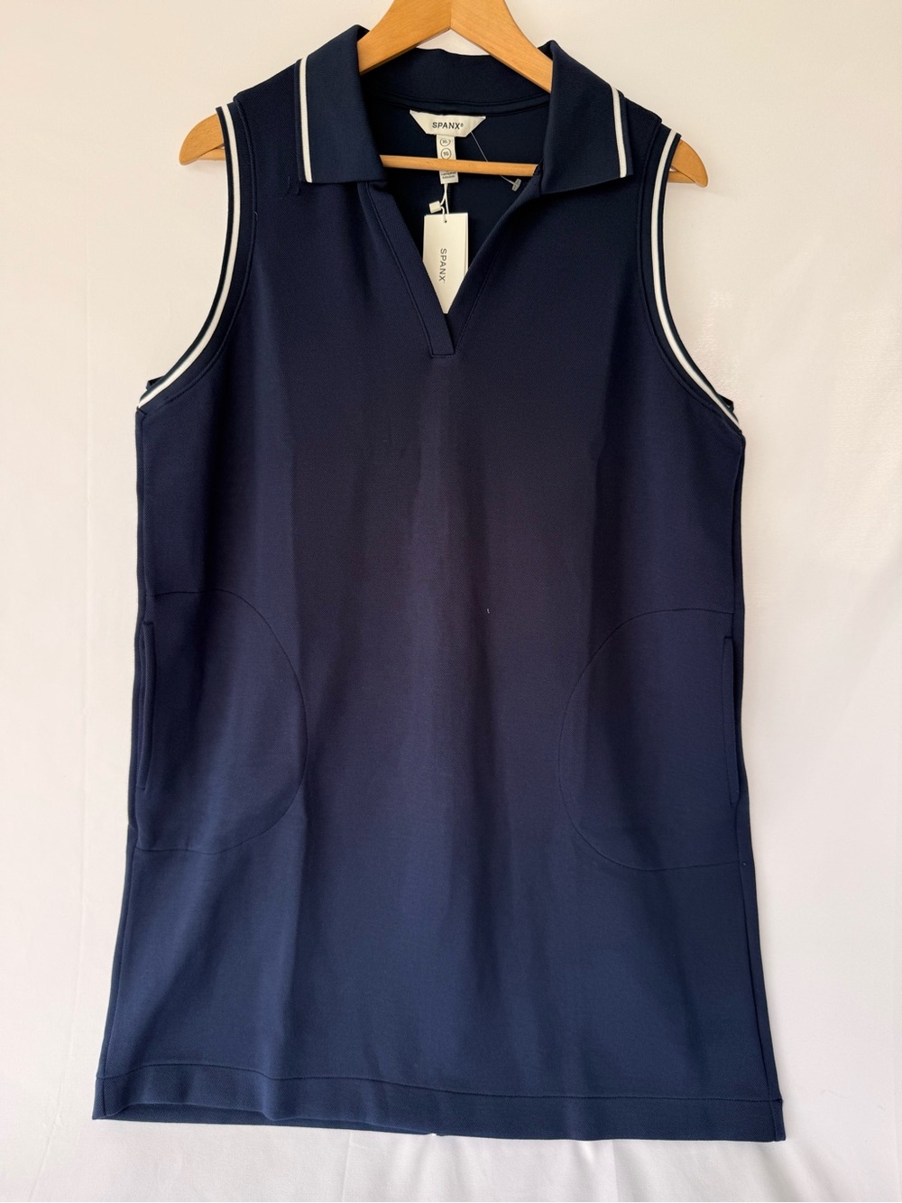 SPANX AirEssentials Sleeveless Polo Top – NWT - Picture 3 of 11